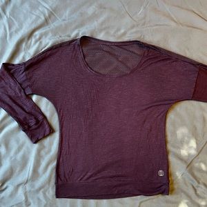 Long sleeve yoga workout top